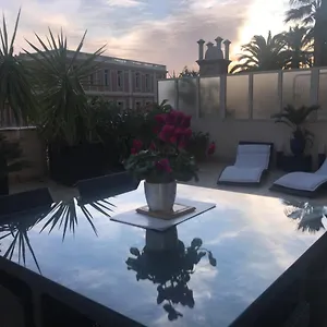 Terrasse Dans Palace Centre Appartement