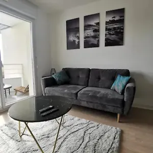 https://1-pied-la-campagne-lautre-en-ville-t3-60m.inbrittany.com